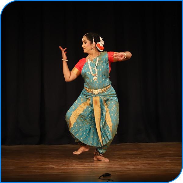 Picture of  'Saksham' Dance program by the alumni of Lalit Kala Kendra students