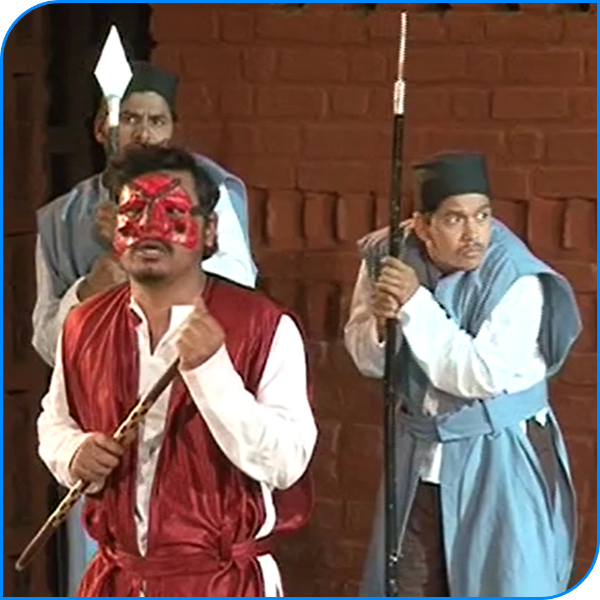 Picture of  A play 'Khaduche Ringan' by students of Lalit Kala Kendra in Marathi 